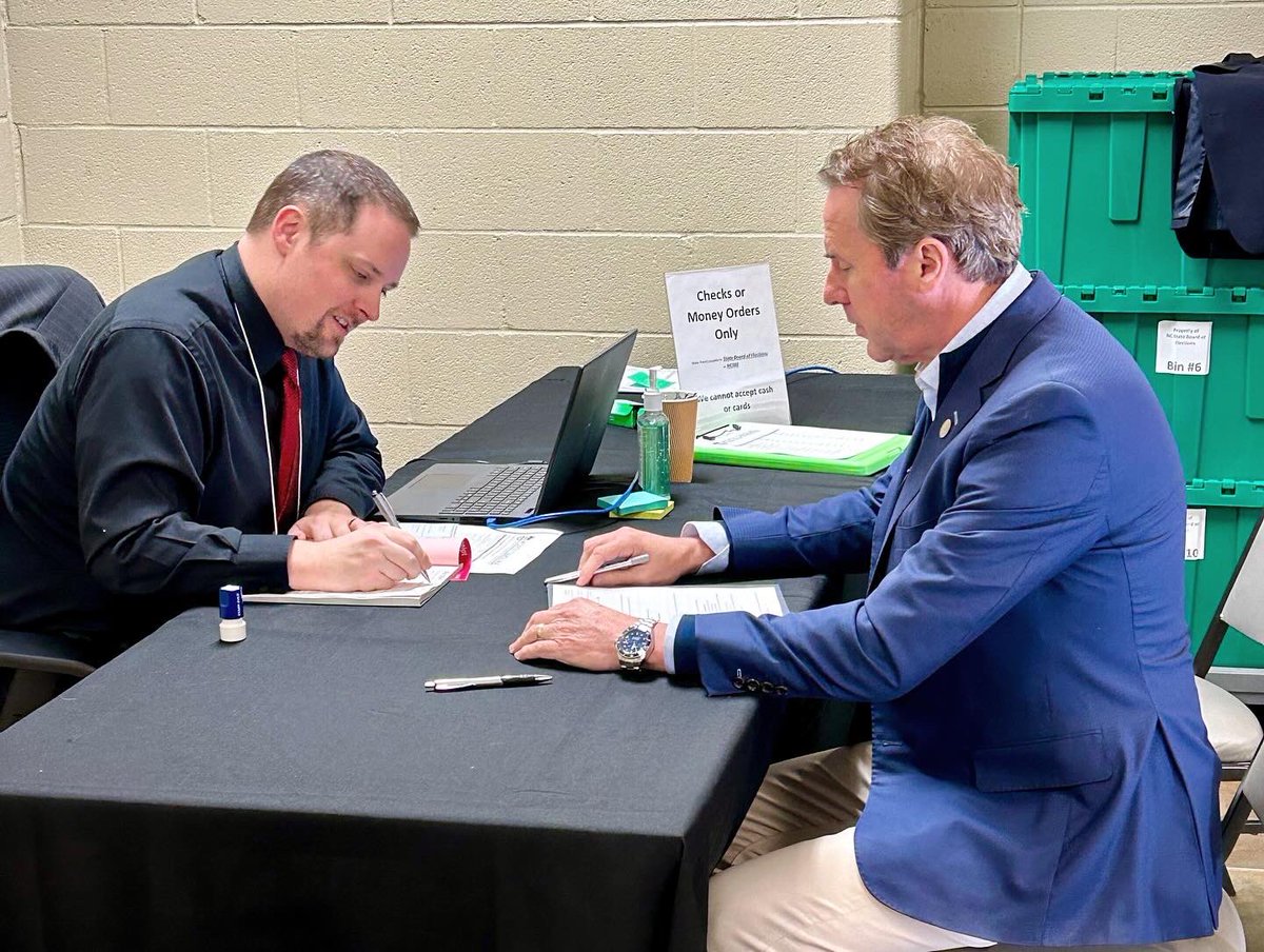 RepMarkWalker's tweet image. Ten years ago, I filed to run for Congress for the first time, winning an improbable race. My love for the people hasn’t changed, but America is suffering today. We must fight relentlessly and I’m re-engaging in this crucial battle. I hope you’ll join us! #WalkTheTalkWithWalker