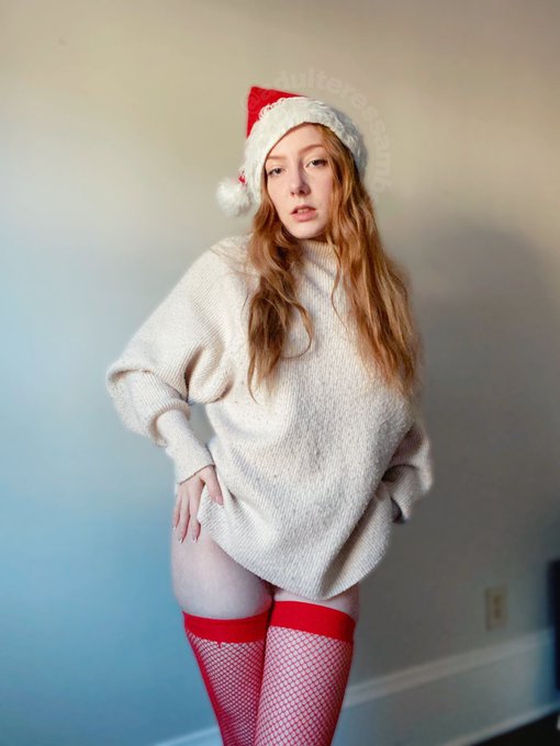i&rsquo;m the new santa, wwyd to get on my nice list? https://t.co/EHaVjFWObp