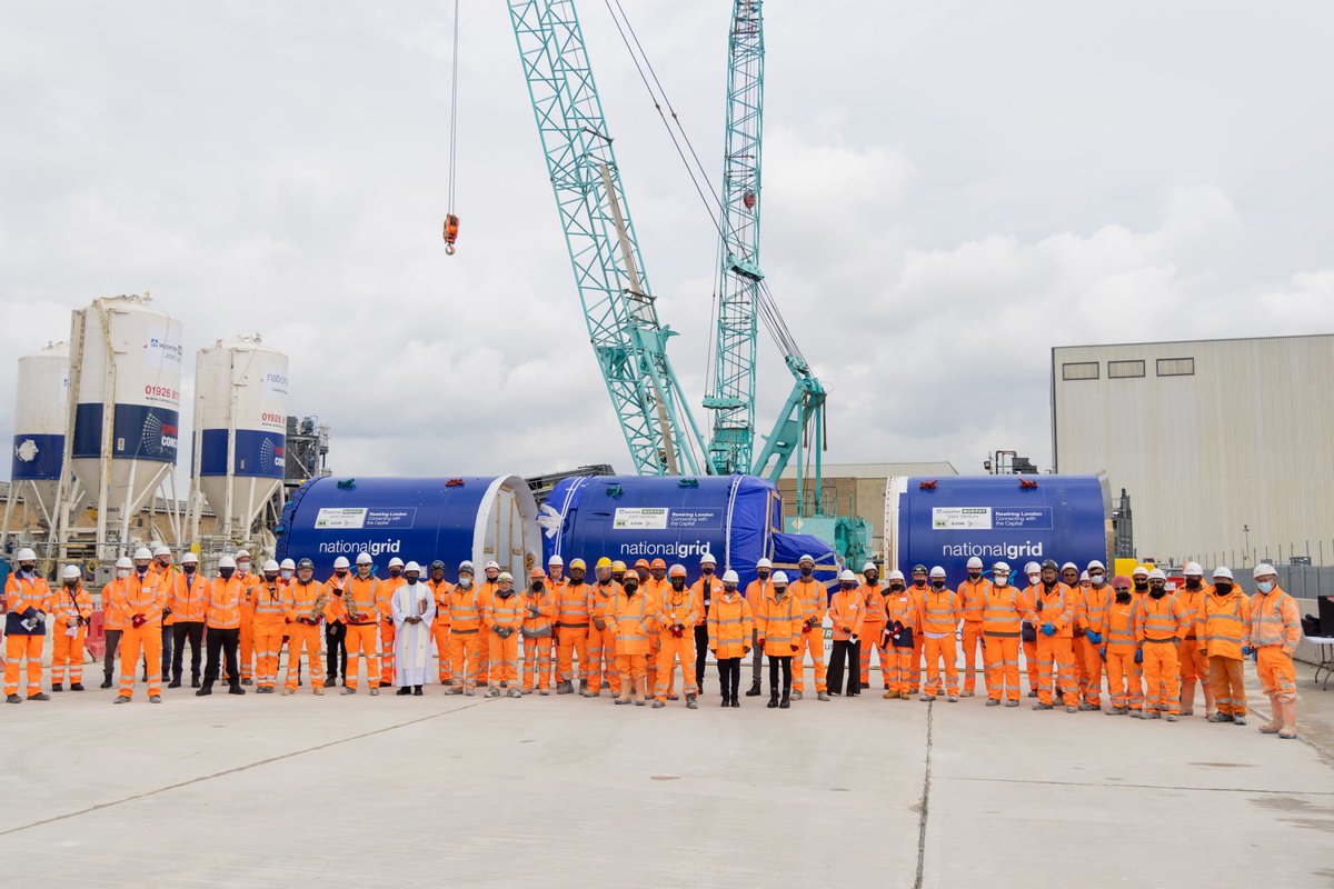 ncedigital's tweet photo. Congratulations to Hochtief-Murphy Joint Venture, National Grid and their supply chain  partners who picks up the award for Tunnelling Project Team of the Year. #NCETunnelling @HMJV_UK @nationalgrid https://t.co/Ip6tHStulj
