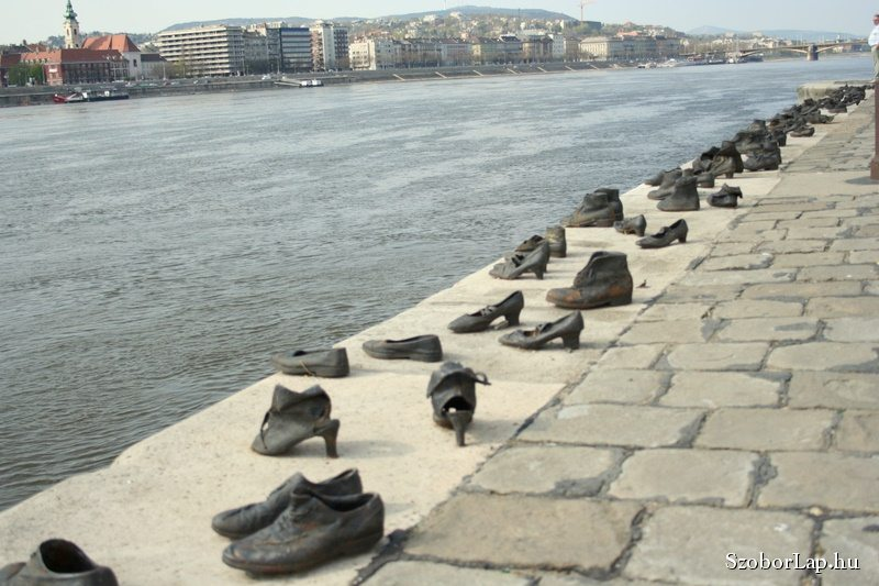 Now tell me what does the Holocaust memorial in Budapest have in common with the image taken in Gaza.