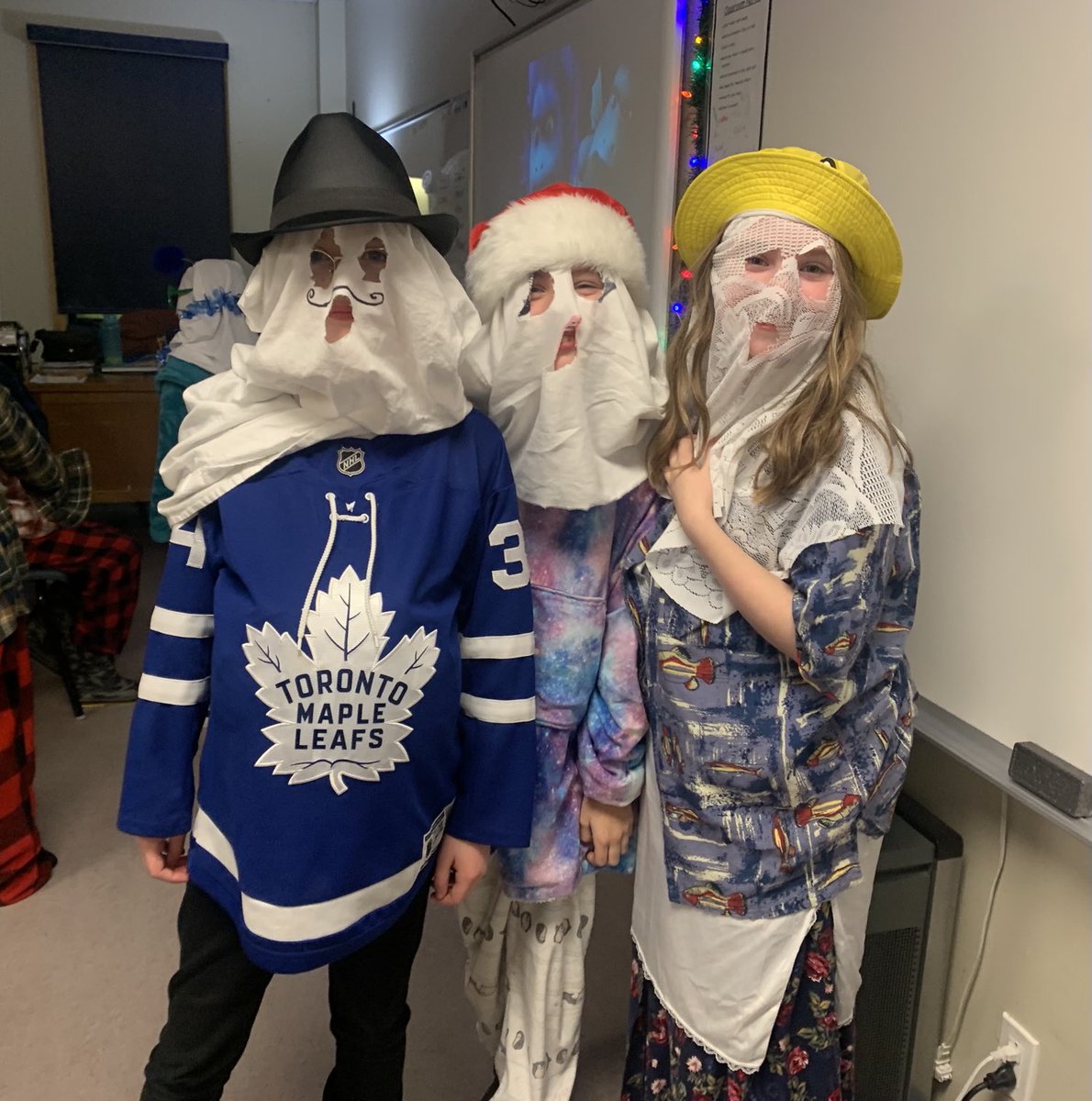 Alison Moore tweet media