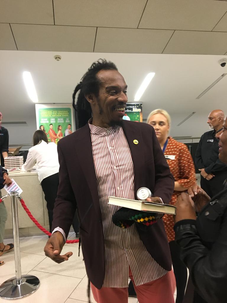 MrsAwojobi_Eng's tweet photo. A truly inspirational academic and poet. Rest in peace 🙏🏽 #BenjaminZephaniah https://t.co/7H0AWJSfCW