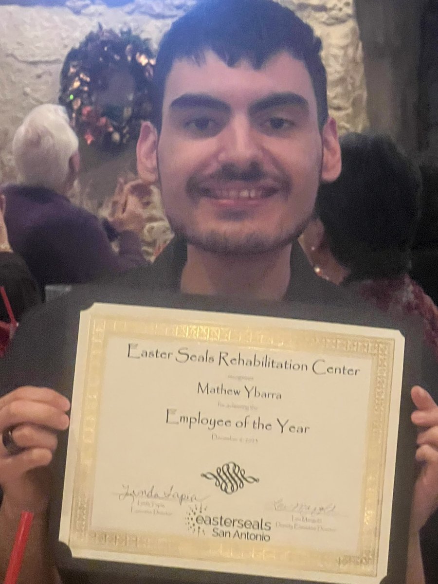 SETransition's tweet image. We were invited to @ESTXAdvocates @eastersealshq San Antonio Annual Holiday dinner. We are grateful for the amazing people who bless our community with easterseals.com/sanantonio/pro… Congrats to the award recipients who happen to all be @NISD graduates.