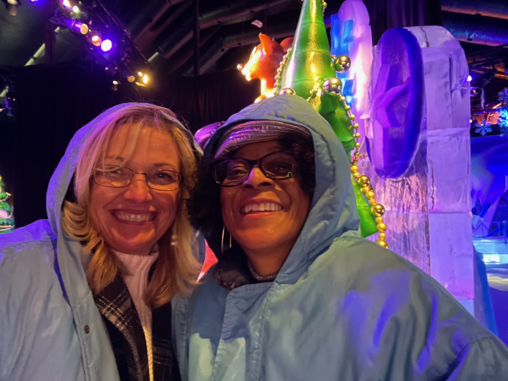 Looks like our KNA President, Dolores White and CEO, Delanor Manson are a enjoying their selves even in the 8 degree Washington, DC weather! So thankful for our KNA Leaders! They are representing us at the ANA Leadership Summit this week. #leadership #allnursesareleaders
