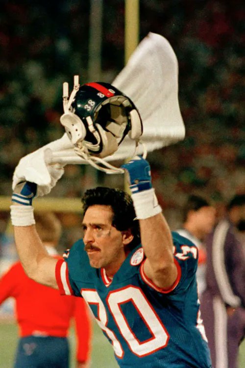 massodio's tweet photo. @postcrabcore Phil McConkey - Caught a TD pass of Bavaro's helmet in the Super Bowl against the Broncos. https://t.co/PDmKNCHdeR