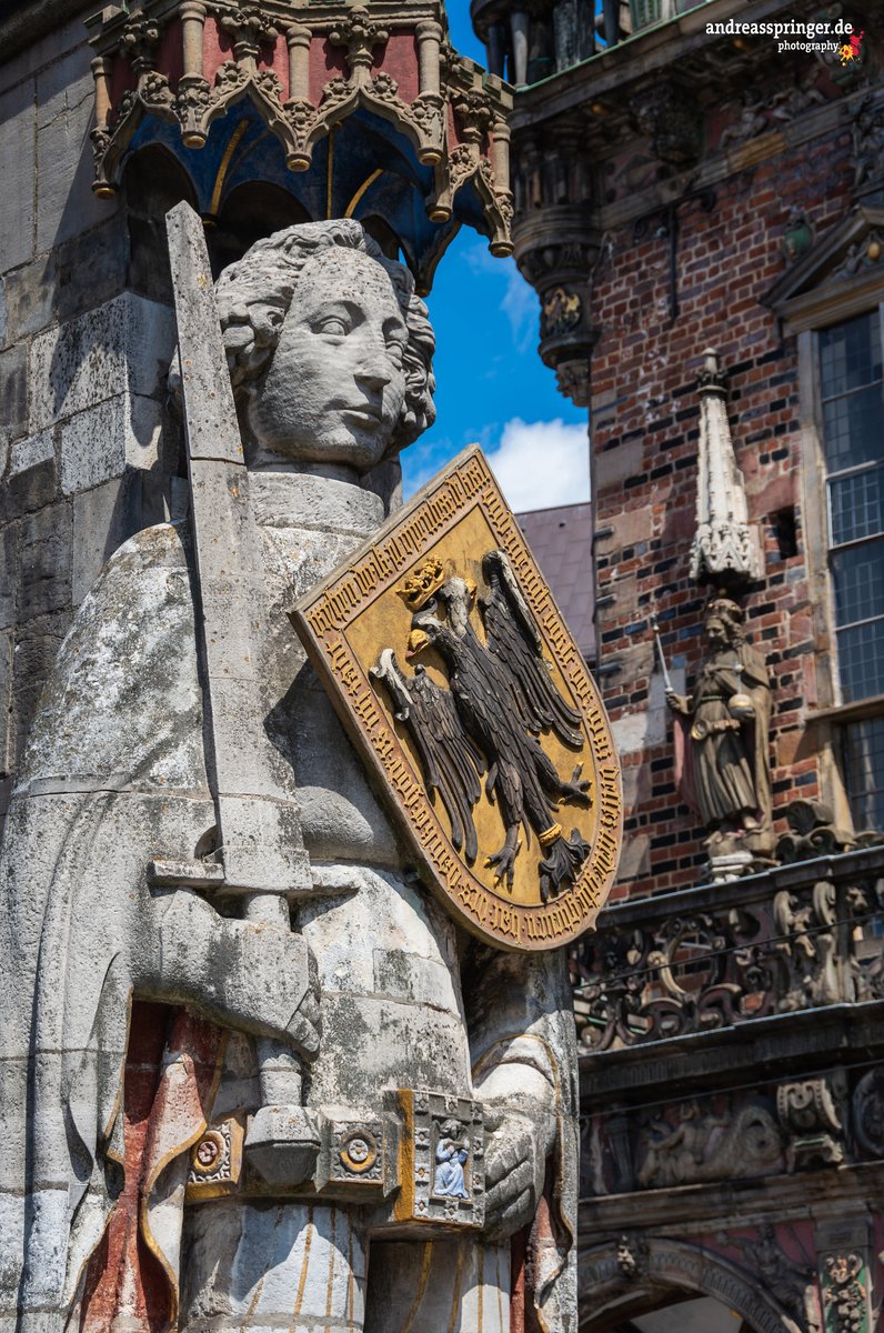 Bremer Roland 🇩🇪
andreasspringer.de 
#bremen #roland #bremerroland #hansestadt #hansestadtbremen #weser #sehenswürdigkeit #tourism #tourismus #travelphotography #travel #reisefotografie @Dannyk37536911