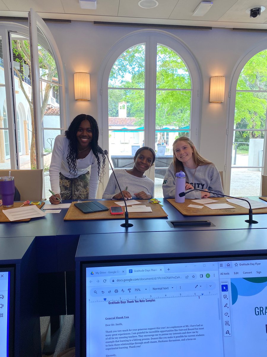 RansomEverglade's tweet photo. The newly established Student Philanthropy Council hosted Gratitude Days on the upper school campus yesterday and today. Students practiced the values of Support &amp; Community by writing notes to alumni and sharing messages of gratitude. #theREway https://t.co/wsA22iN4jL