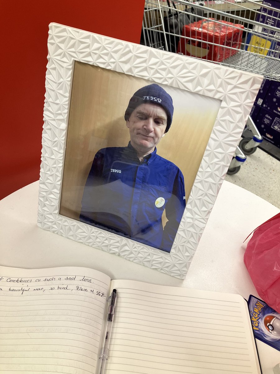 DarinaNiC's tweet photo. Anyone who shops at Tesco Stillorgan will know Stephen over the years. Went above &amp; beyond for us. Very sad to see he has passed on suddenly. Lovely tribute  @TescoIrl @Stillorganvill May he RIP 💙🙏😢 #bookofcondolence https://t.co/hqquwUc7sY