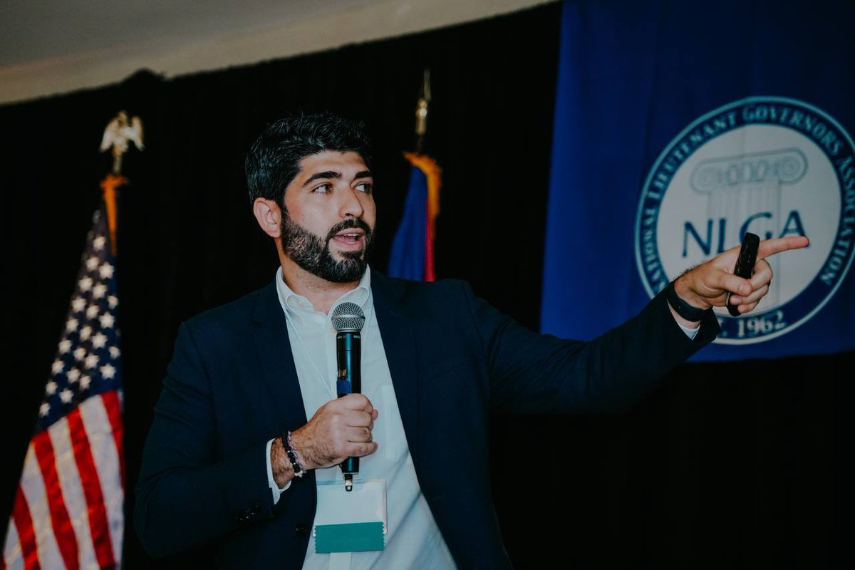 Omar Marrero (@prsecestado) on Twitter photo El subsecretario de <a href="/DDECPR/">DDEC Puerto Rico</a>, @HJMercader, encabezó un panel durante el
<a href="/NLGA/">National Lieutenant Governors Association (NLGA)</a> 2023 Business Meeting sobre mecanismos para estimular la educación de STEM (Ciencia, Tecnología, Ingeniería y Matemáticas) en el estudiantado. El subsecretario de <a href="/DDECPR/">DDEC Puerto Rico</a>, @HJMercader, encabezó un panel durante el
<a href="/NLGA/">National Lieutenant Governors Association (NLGA)</a> 2023 Business Meeting sobre mecanismos para estimular la educación de STEM (Ciencia, Tecnología, Ingeniería y Matemáticas) en el estudiantado.