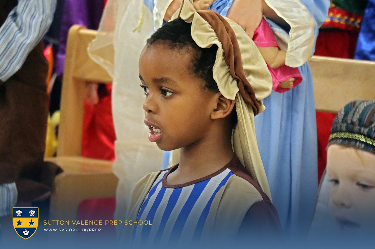 Reception classes shone brighter than the star of Bethlehem this afternoon, in their Nativity performance of Humph the Camel! There were nerves, laughter and tears... and that was just the parents! 🐪 ⭐️🤴🏻