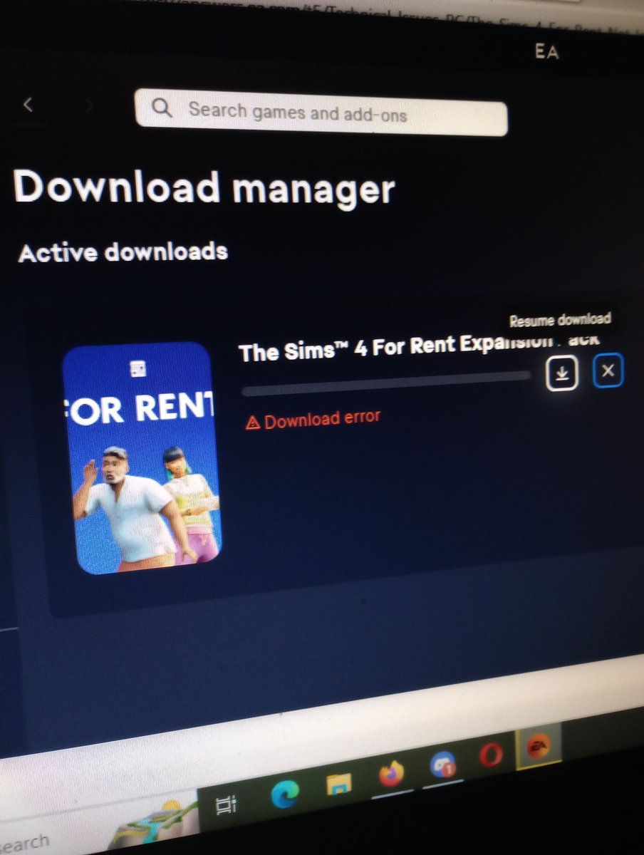 arainbowfantasy's tweet photo. @TheSimsDirect @TheSims @rsdworker Still no go almost an hour of trying later. It just says processing for a few seconds and then this. https://t.co/YnG0w8156r