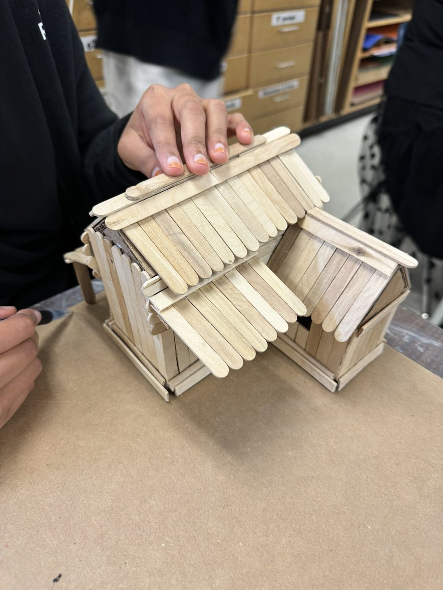 Ahhhh…things are kicking at the Sculpture Ranch #nisdfinearts #clarkhighschool #clarktx