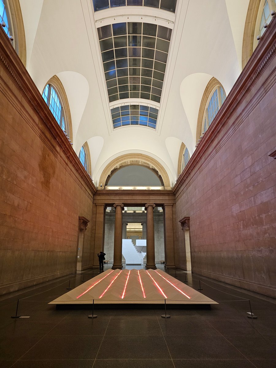 two scenes from the Tate Britain yesterday.