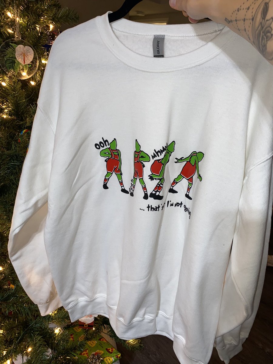dead2me_customs's tweet photo. CREWNECK SWEATSHIRTS! 

All pricing INCLUDES shipping📦

Just the Tip crewneck (XL): $35
Jolly AF crewneck (XL): $35 
Grinch crewneck (L): $35 
Fueled by coffee (L): $30 https://t.co/TAZ8f8pNbJ