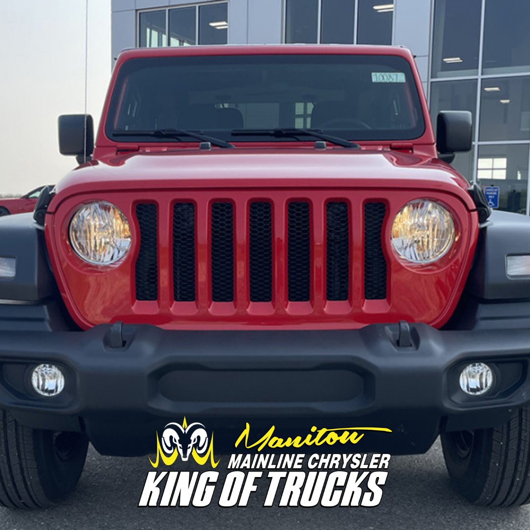 #VehicleFeature: 2023 Jeep Wrangler Sport S
Experience the off-roading experience. Equipped with AWD and a powerful V6 engine, this rugged vehicle ensures exceptional performance on any terrain.
Schedule a test drive today. 1l.ink/58CPRCZ