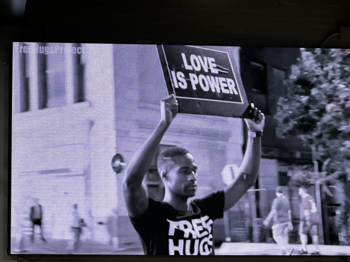 KFloresChapp's tweet image. Celebrating Unity Day with @KenNwadikeJr – fostering connections and understanding. #UnityDay #EmbraceUnity 🌐🤝 #WeAreChappaqua #FreeHugsProject