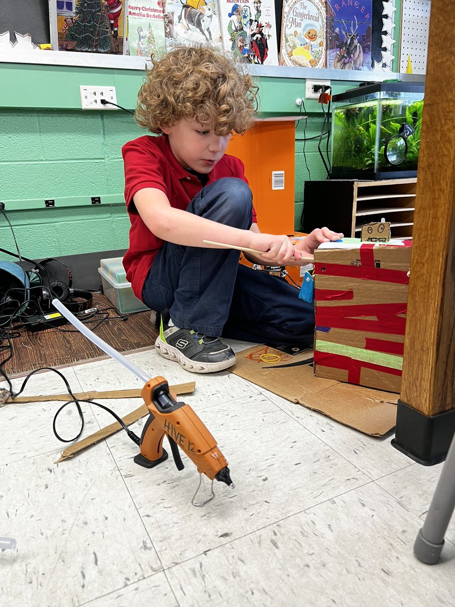 Hive12BMSA's tweet photo. The toy design challenge is a favorite every year.  Students have to incorporate two examples of force and motion into their designs. #ourBMSA #OAISS #thirdgrade #elementarySTEMEducation #elementarySTEM #NGSS https://t.co/yzsmqiX5Wb