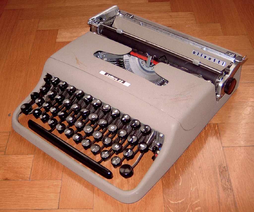 diegofirmino's tweet photo. Palmeiras CAMPEÃO BRASILEIRO:
- na era da máquina de datilografia / impressão
- na era do FAX
- na era do E-mail
-na era da Inteligência Artificial
#ChupaMundo https://t.co/p1S9EMg9L8