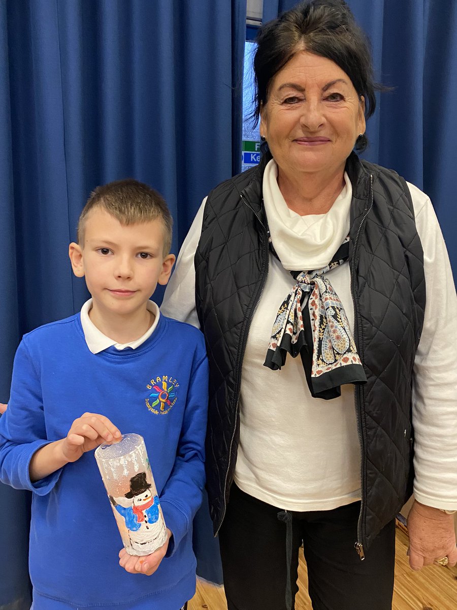 Mrs Davis@BSJS tweet media