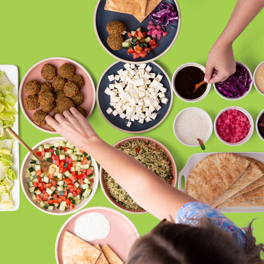 Garbanzo catering is known to make the holidays merry &amp; brighter 🌟 #EatBetterFeelBrighter