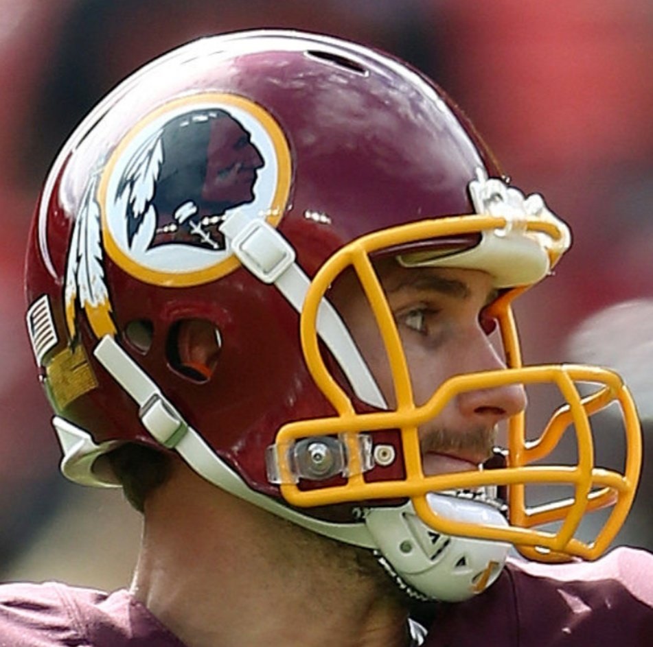 FB_Helmet_Guy tweet media