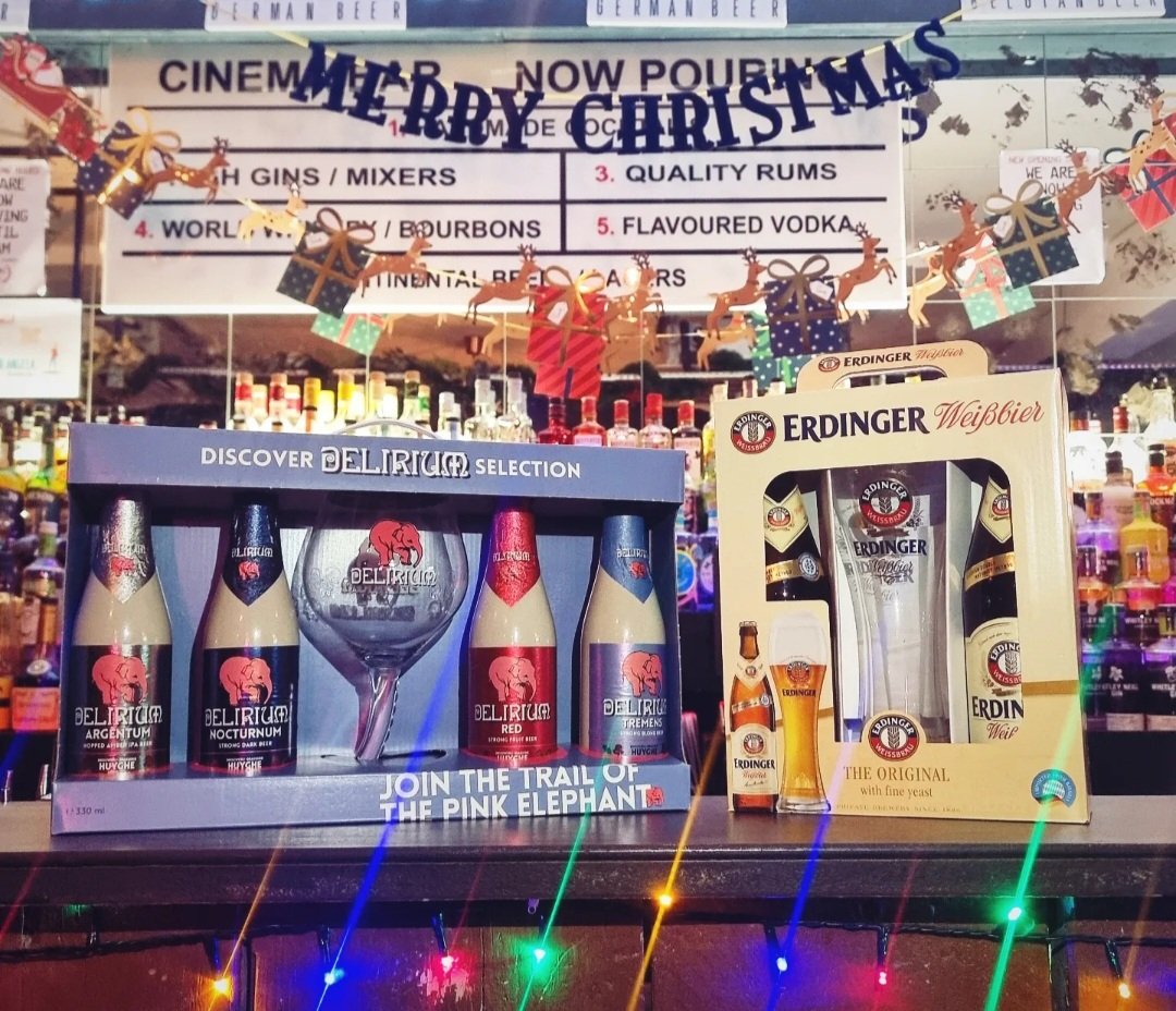 CinemabarStH's tweet image. 🎅✨🎁 GIFT SETS! 🎁✨🎅
Still looking for that perfect gift? Fancy a change from your usual beer choice? 
We have 4 of each gift set available, collection only 🙌
£32.00 @delirium_brewery 4 beers &amp;amp; official elephant glass 🇧🇪
£20 @erdinger.uk 2 beers &amp;amp; authentic Erdinger glass🇩🇪