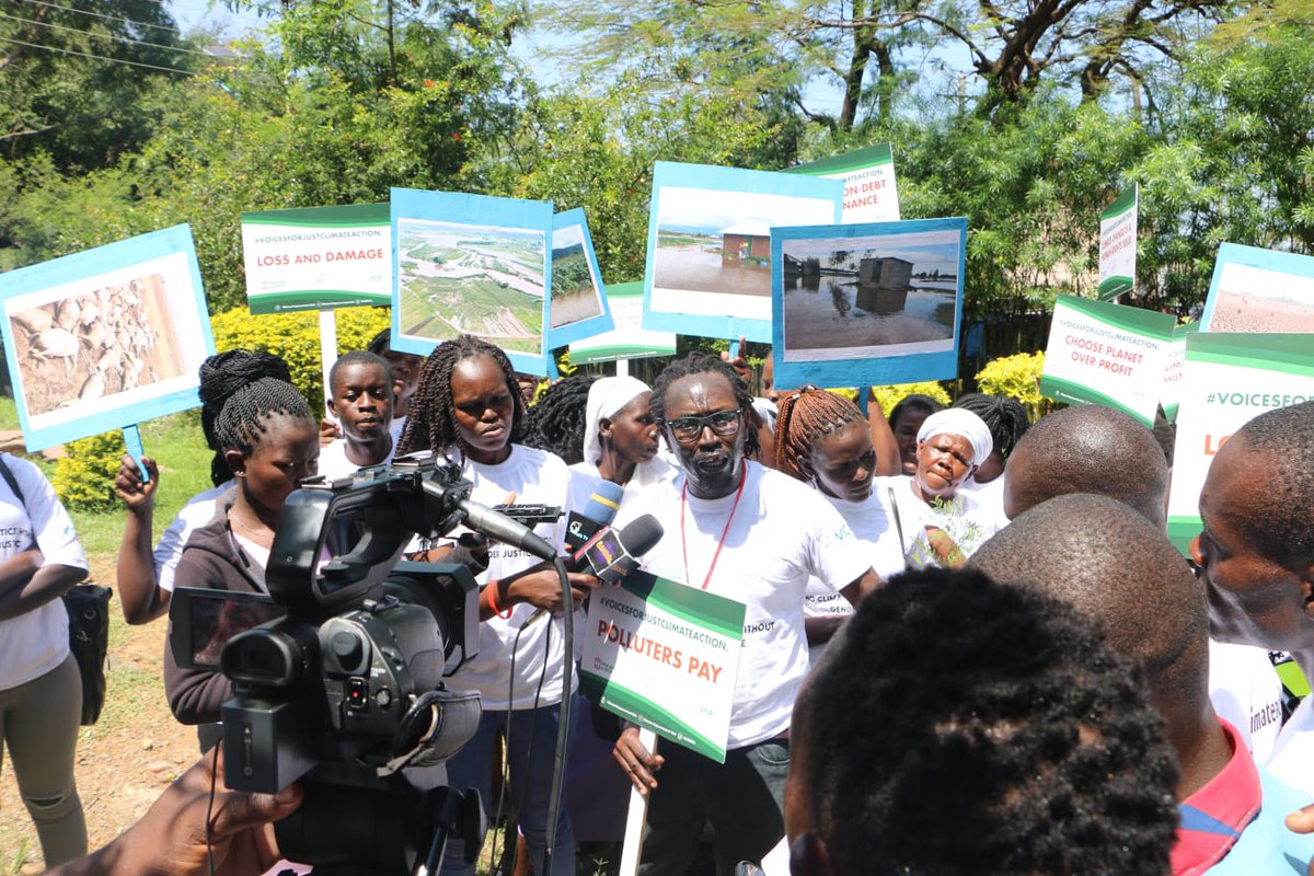 We joined our compatriots in the climate change war yesterday in Homabay town. It was such an exclusive advocacy localizing the cop 28 in Homabay county.