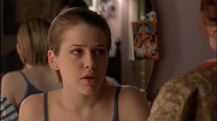 memoryecho1's tweet photo. #Roswell #OGRoswell #WBRoswell #RememberRoswell #RoswellForever
Amy: Don't worry, honey. Michael will come around.
#MariaDeLuca: Mich... what?! Michael, I was not... I didn't say one thing about Michael.
Amy: Sure you didn't...!
β A mother always knows, Maria! π€£π€£ https://t.co/Gz5l70VcNU