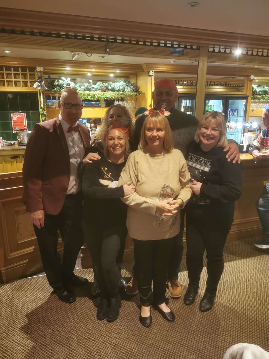 Sar73090138's tweet photo. Great fun at the HASAG 2023 festive lunch. We had the pleasure of Elvis and Arthur this year! Thank you HASAG for all the support you provide @Team_HASAG @EdYoung45 @luxton03 @SlaterGordonUK @John_BrowneSG https://t.co/3SeSUr95xQ