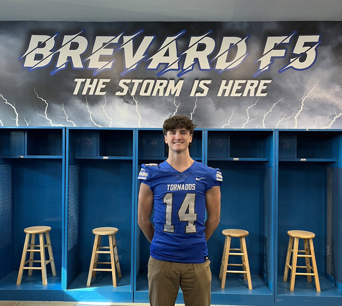 Fin Hyde tweet media