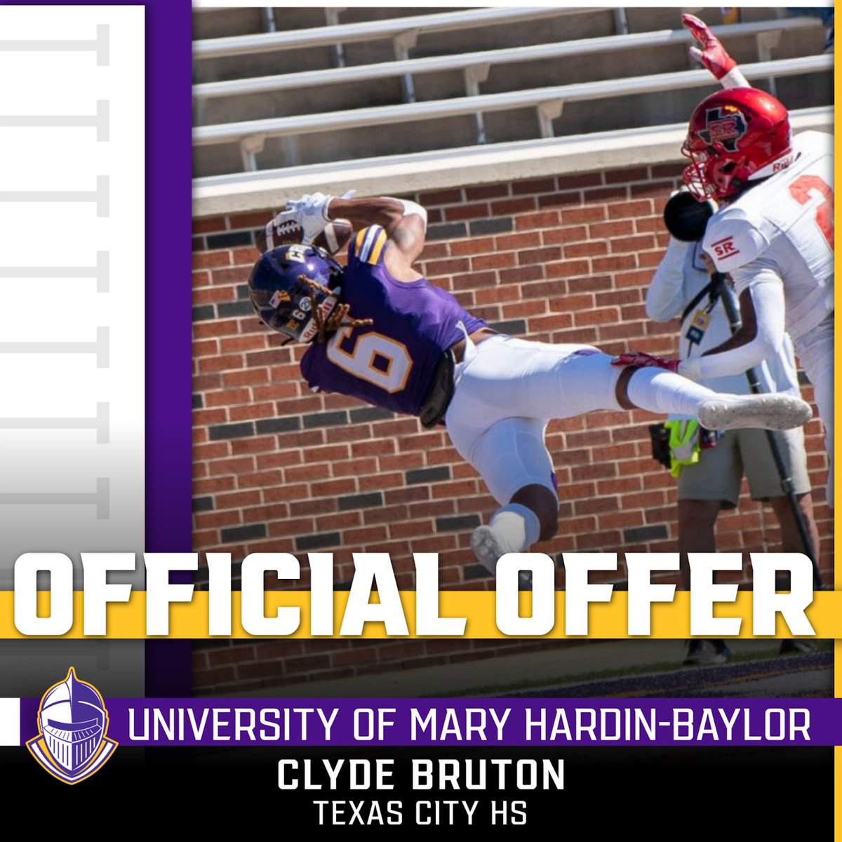bruton_clyde's tweet image. #ATTG I would like to thank god and I’m blessed to receive my first official offer from @UMHB @Coach_JHarness @ShoneEvans @TCNextUp @DeAndreaDougla6 @DAB_CoachB
