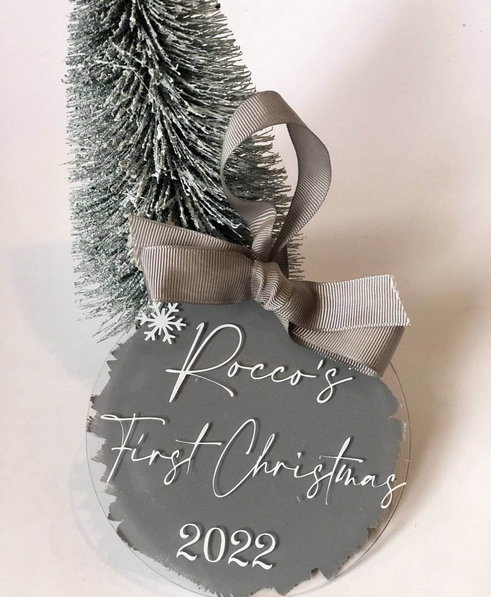 First Christmas acrylic ornaments 🎅🎁🎄

Bagsoffavours.Etsy.com

#womaninbizhour #Christmas2023 #giftideas #etsy #FestiveEtsyFinds #inbizhour #MHHSBD #yourbizhour