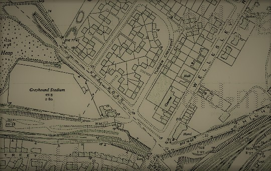 greyhoundtimes's tweet photo. Greyhound Track 182 -METHILL, Fifeshire, Scotland
First meeting: 30 May 1934. Last meeting: 1961 (evidence required)
#methill #fifeshire #denbeath #scotland #footballground #greyhounds
Greyhound Spark broadsheet (pic2) dated Aug 1949 https://t.co/t0Z2lstr5w