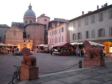 JulianAssange's tweet photo. New: Stella Assange, wife of incarcerated WikiLeaks publisher Julian Assange, accepts honorary citizenship of the Italian city of Reggio Emilia on his behalf today #FreeAssange #FreeAssangeNOW @ComuneRE https://t.co/ECpn1ATJwN