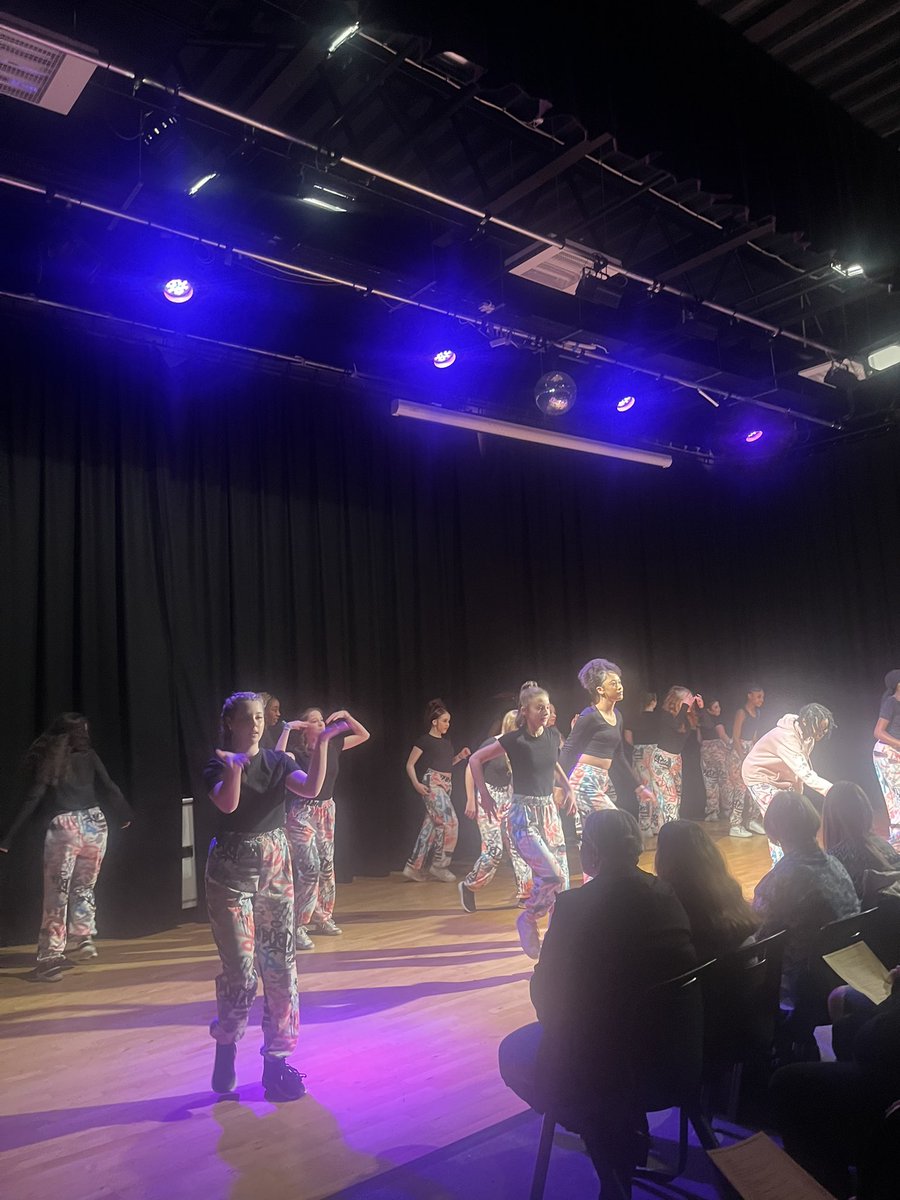 Mr Archer tweet media