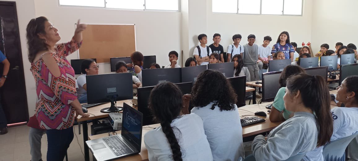 servicioscnelep's tweet image. #Balao I 

Posicionamos recomendaciones básicas que fomentan el uso eficiente de energía eléctrica en los estudiantes de la Unidad Educativa Sabino Espacio Rosales Panchana. Creamos cultura de ahorro desde la niñez y juventud.