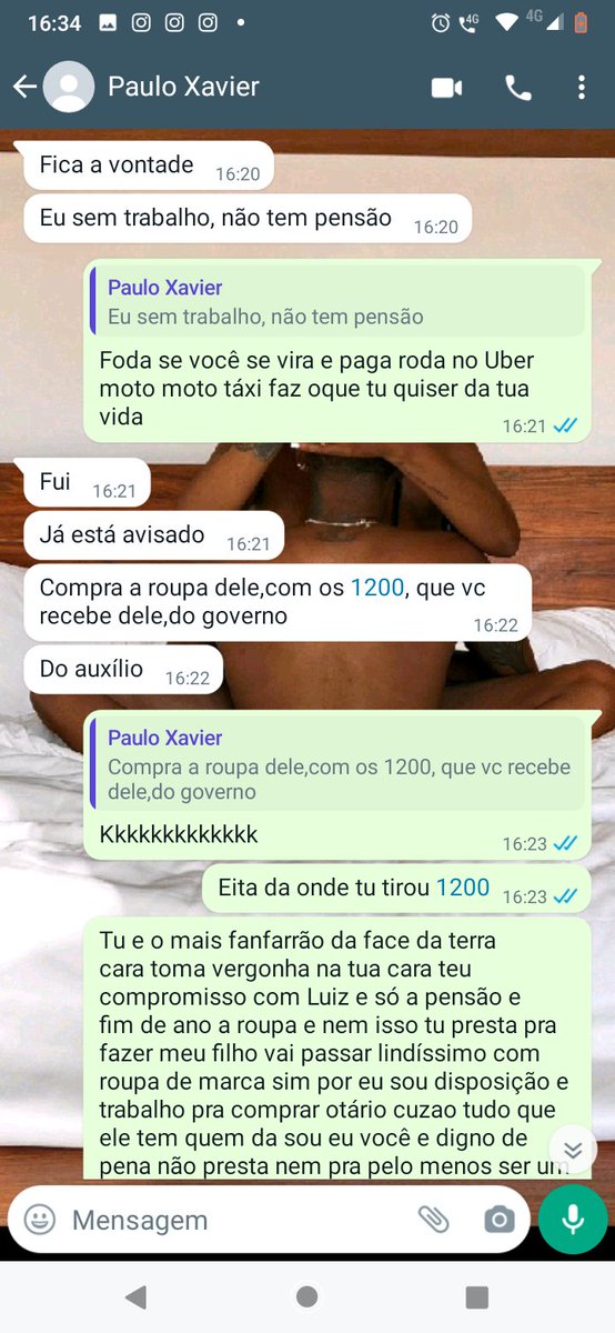 Brito_pretinha's tweet photo. Vim aqui expor o pai do meu filho que segundo ele não vai comprar a roupinha de natal como se meu filho dependesse  esse incosto pra alguma coisa trabalho pra caralho pra da luxo e conforto meus filhos só tô postando pra tu tomar vergonha na cara Paulo Xavier conhecido como foca https://t.co/SWo205AJIx
