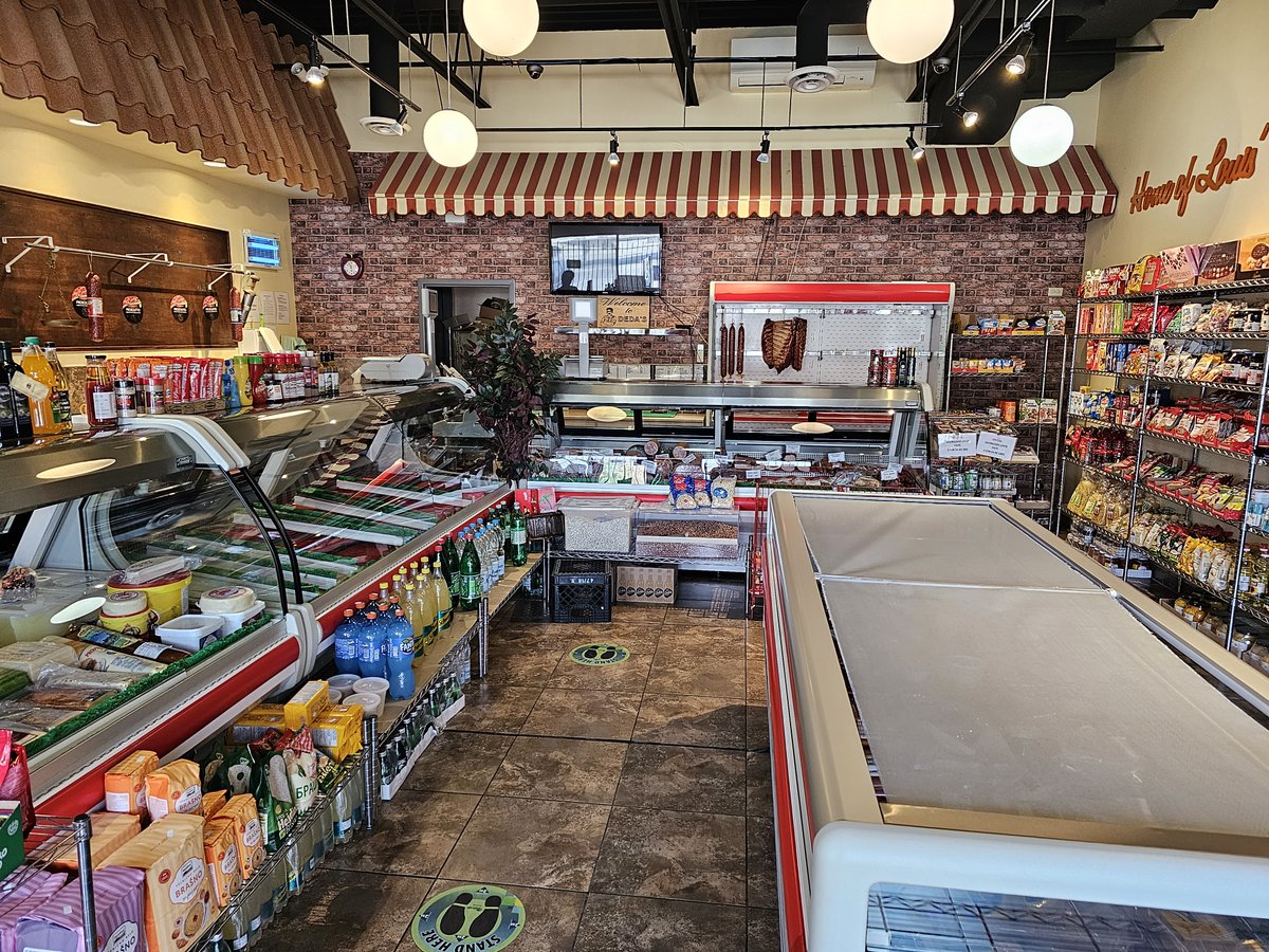 carve_real's tweet photo. Licensed meat processing and butcher business available with property in Windsor.
Visit https://t.co/1C9BgVa7Yd to find out more.
#carverealestate #businessbroker #franchisebroker #restaurantexperts #hospitalityrealestate #restaurantrebranding #businessbroker https://t.co/cIDkgLc3nD