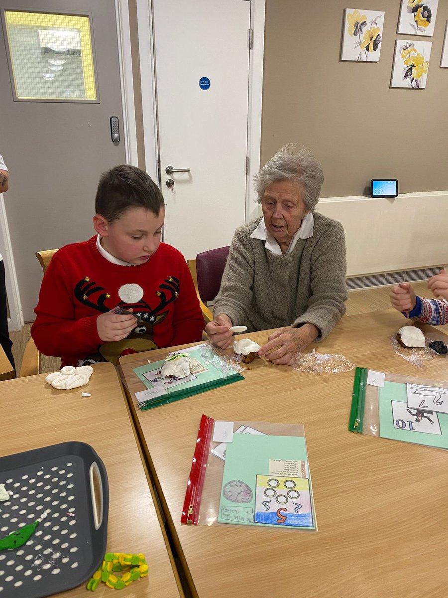 High View School (@highviewplym) on Twitter photo 🎄Our Archie Dementia Awareness Club had a fantastic time decorating Xmas cakes with <a href="/ManorCourtAH/">Manor Court</a>. They made their own toppings based on ‘the 12 days of Xmas’, we found it difficult not to eat all the yummy treats! <a href="/AnchorLaterLife/">Anchor</a> <a href="/alzheimerssoc/">Alzheimer's Society</a> <a href="/YopeyCharity/">Tony Gearing MBE</a> <a href="/carehome_co_uk/">carehome.co.uk</a> 🎄Our Archie Dementia Awareness Club had a fantastic time decorating Xmas cakes with <a href="/ManorCourtAH/">Manor Court</a>. They made their own toppings based on ‘the 12 days of Xmas’, we found it difficult not to eat all the yummy treats! <a href="/AnchorLaterLife/">Anchor</a> <a href="/alzheimerssoc/">Alzheimer's Society</a> <a href="/YopeyCharity/">Tony Gearing MBE</a> <a href="/carehome_co_uk/">carehome.co.uk</a>