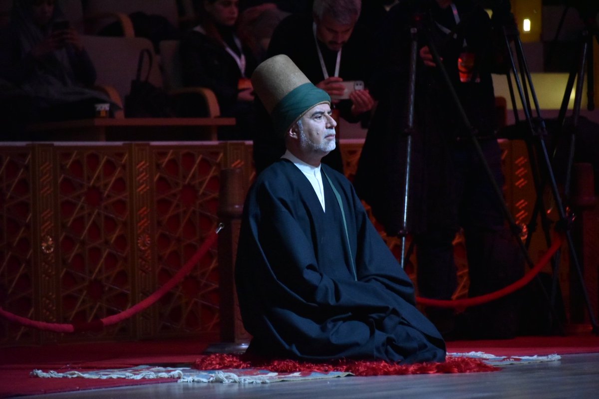 HasanAngiHA's tweet photo. “Herkes ayrılıktan bahsetti, bense vuslattan…”

Vuslatın 750. yılı...

#VuslatVakti

📍Mevlana Kültür Merkezi https://t.co/Ib5VZFPOJG