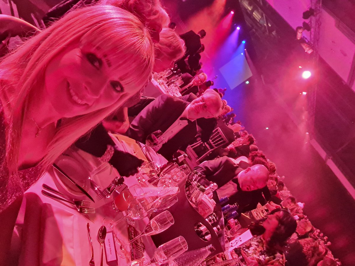 Excited to be at #THEAwards - nominated for our SHELTA VR project, which sought to support students on clinical placement @LivUniHealthSci @drpbridge @LivUniRT