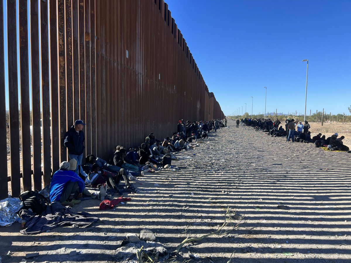 NEW: The Mexican army has just shown up across from Lukeville, AZ, where mass illegal crossings have been taking place. They’re posting up a few yards away from the border wall. Time will tell if it’s just a photo op for media like we’ve seen before, or if they take some action.