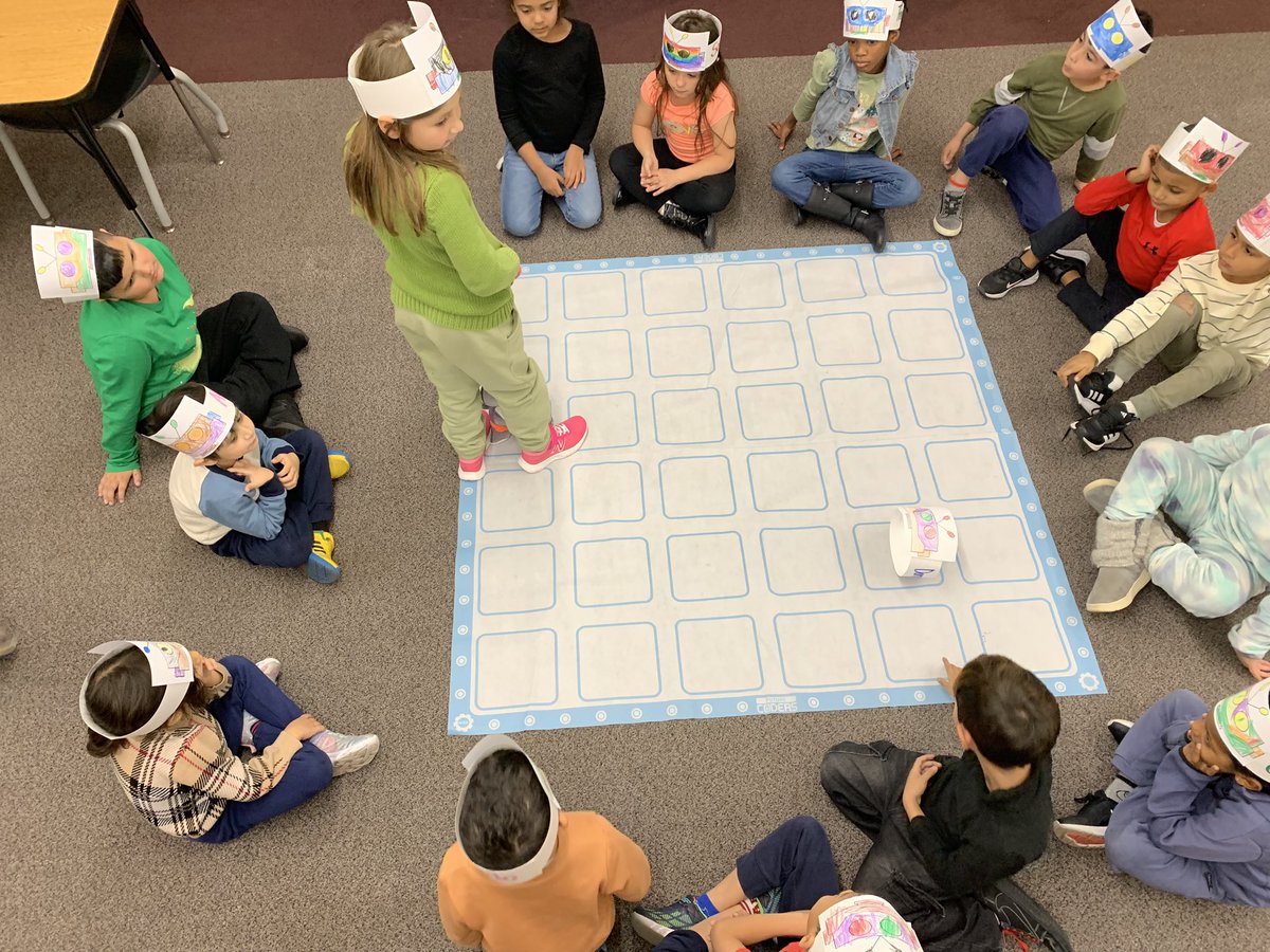 Mrs. Stepowyj tweet media