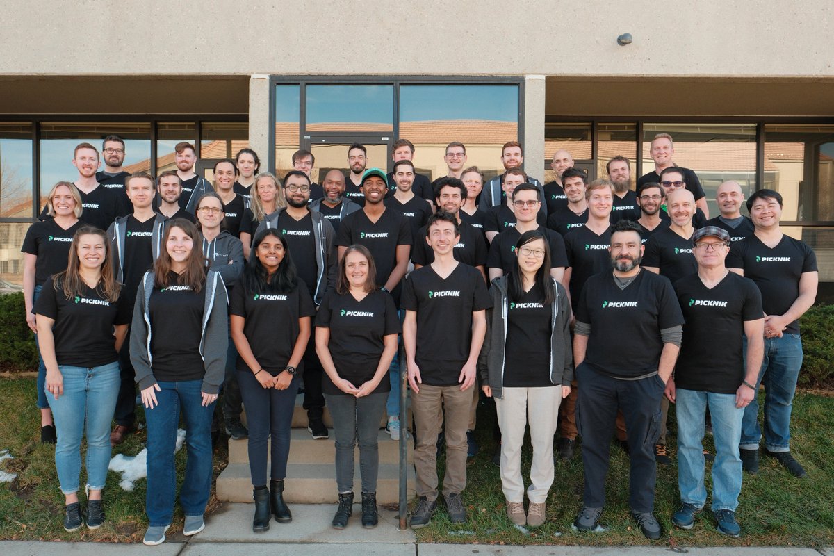 These are the faces of PickNik Robotics, a team of industry leading professionals united with the common goal of making your robots smarter. Our members have travelled from near and far for a week of collaboration, innovation, and inspiration.