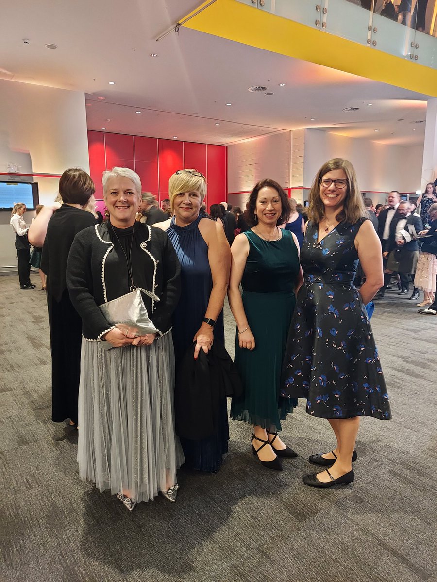 #THEAwards @BrettleAli @SalfordUniNews @UoS_HealthSoc @ProfPennyCook wonderful to be at Awards with Professor Alison Brettle