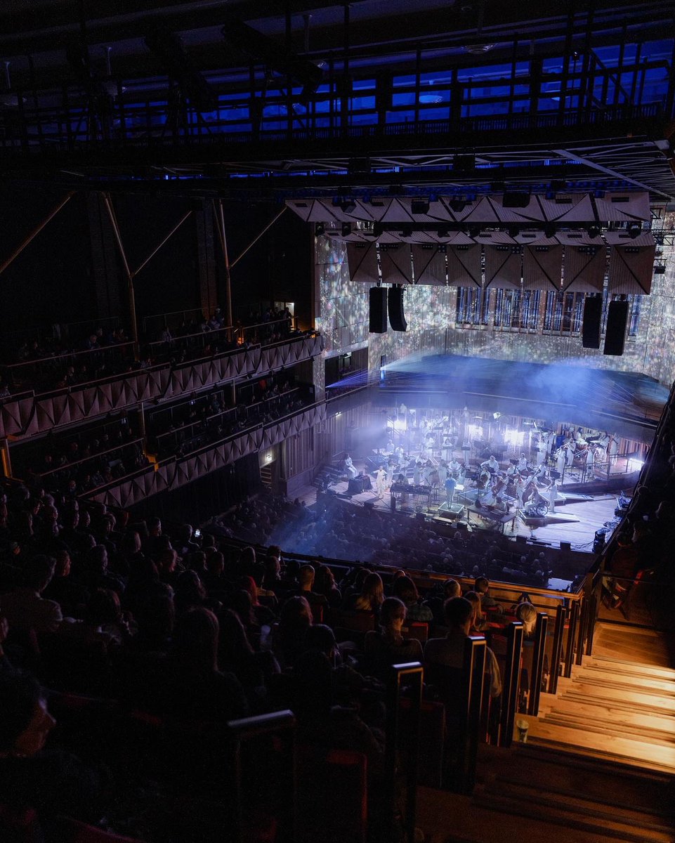 Bristol_Beacon's tweet photo. ✨ This time last week… ✨ 

We opened our doors for the first time to 4,000 people to experience Trip The Light Fantastic and be immersed in sound and light in an opening commission like no other.

@Paraorchestra, Surgeons Girl, @LimbicCinema https://t.co/44Z5eP6dAT