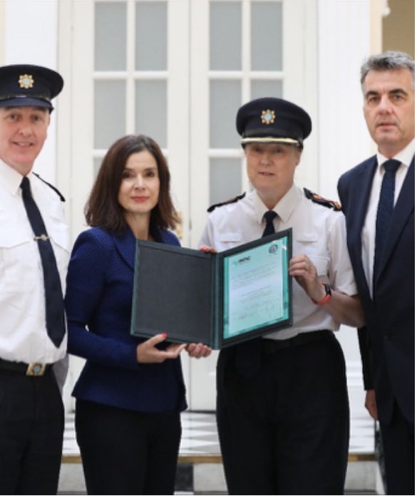 Michelle Funk (@michellefunk3) on Twitter photo Under the leadership of CEO @FarrellyJohnj <a href="/MHCIreland/">Mental Health Commission Ireland</a> first responders have pledged their commitment to implement the <a href="/WHO/">World Health Organization (WHO)</a> #QualityRights e-training. This includes the police force, ambulance personnel and prison staff. Here is the training who.int/teams/mental-h⦠Under the leadership of CEO @FarrellyJohnj <a href="/MHCIreland/">Mental Health Commission Ireland</a> first responders have pledged their commitment to implement the <a href="/WHO/">World Health Organization (WHO)</a> #QualityRights e-training. This includes the police force, ambulance personnel and prison staff. Here is the training who.int/teams/mental-hā¦