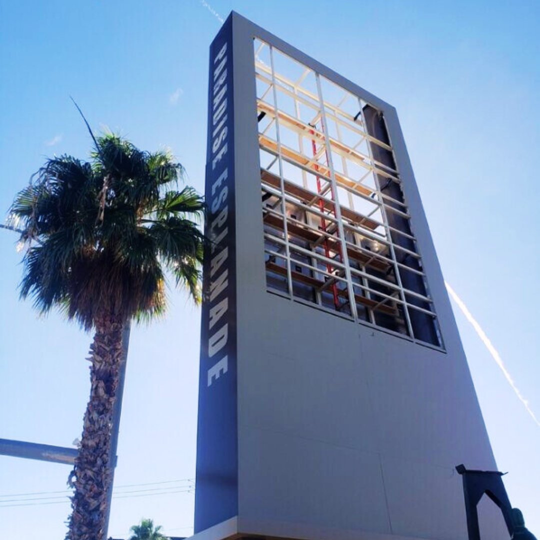 jonessign's tweet image. Witness the seamless transformation from concept to reality, as Jones Sign brings innovation to life. Proud to unveil this finished masterpiece located at the Paradise Esplanade in Las Vegas! 

 #JonesSign #ParadiseEsplanade #LasVegas