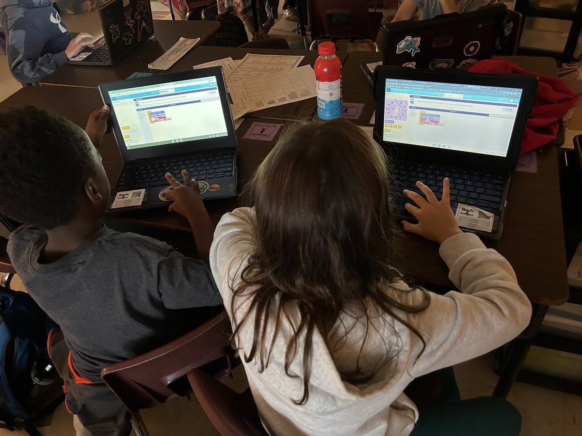 Paige Conti tweet media