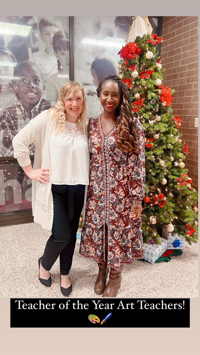 Two elementary art teachers representing their school at the Teacher of the Year meeting. So exciting! #arteducation 🎨❤️ <a href="/FBISDFineArts/">FBISD Fine Arts</a> #artteachers